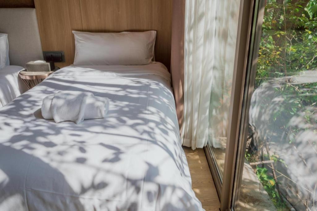 Riverton Hotel Samut Songkhram Экстерьер фото