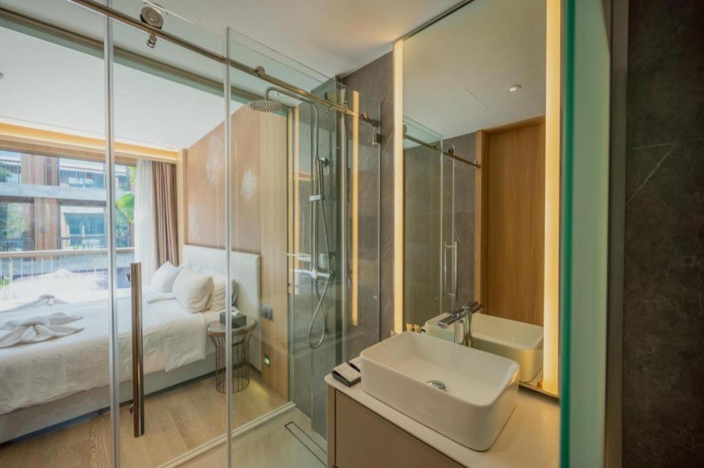 Riverton Hotel Samut Songkhram Экстерьер фото